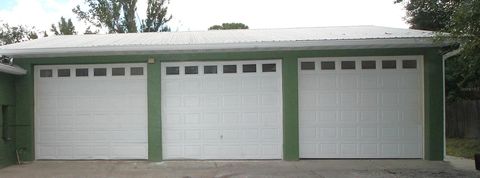 Tiny photo for 642 W Broad Street, Groveland, FL 34736 (MLS # G5104711)