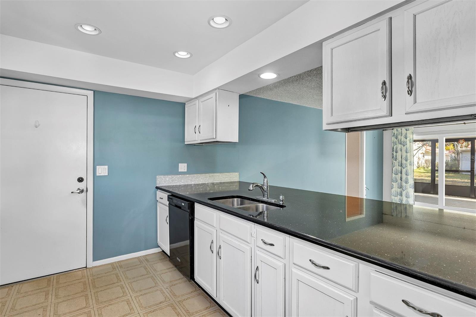 10611 DEERGRASS LANE