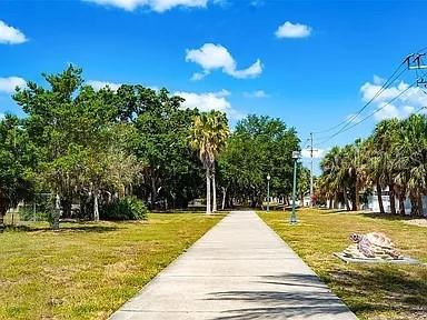 HIDDEN LAKE VILLAGE - Residential Lease