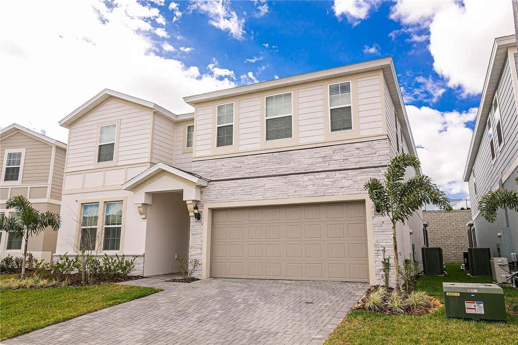 Photo of 2280 Lelani Circle, Davenport, FL 33897 (MLS # O6428920)
