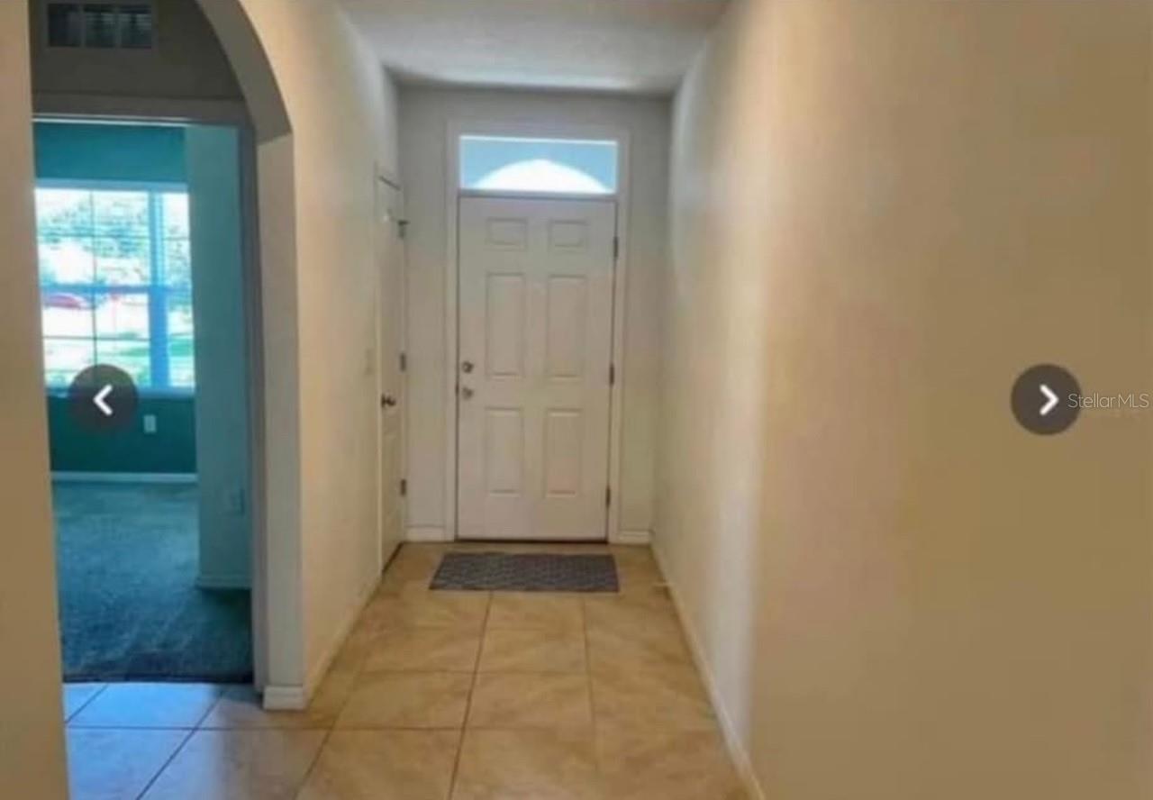 HUNTINGTON DOWNS - Residential