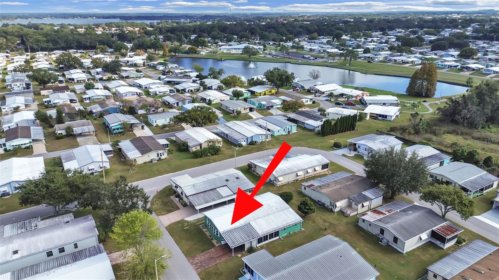 FOXWOOD LAKE ESTATES - Residential