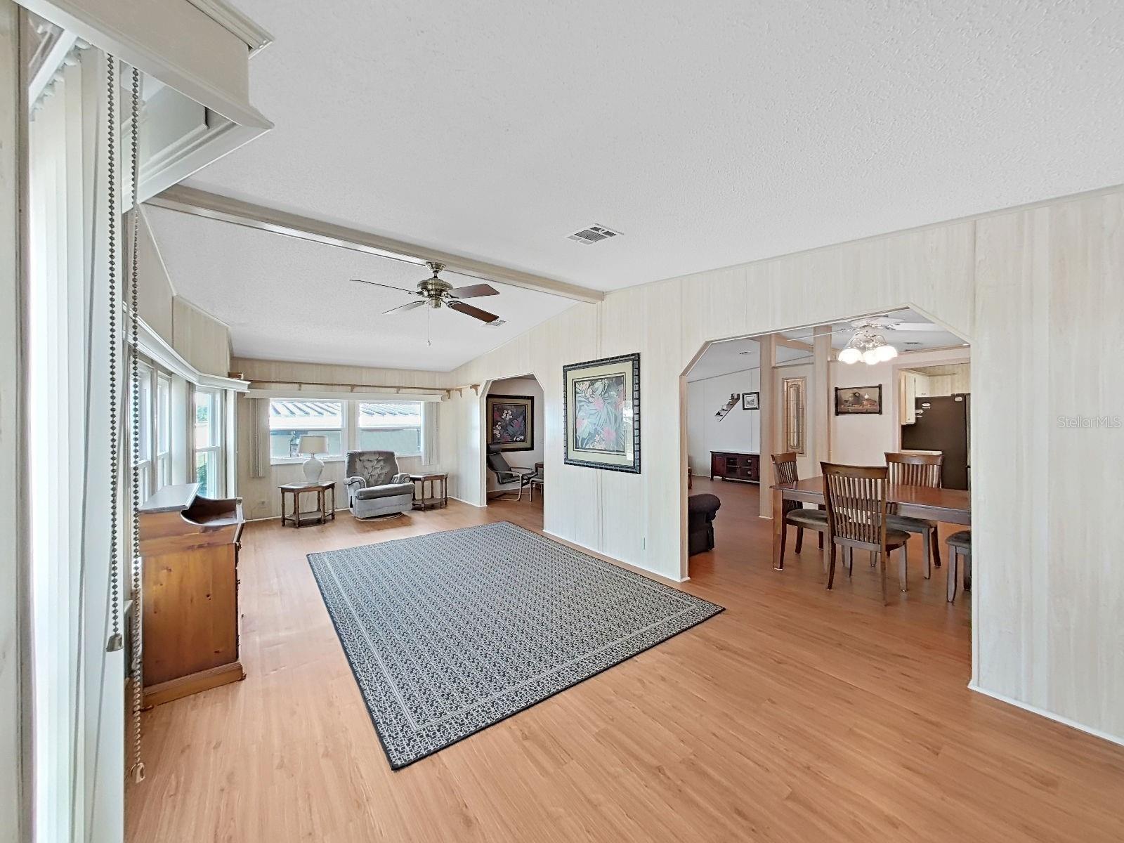 FOXWOOD LAKE ESTATES - Residential