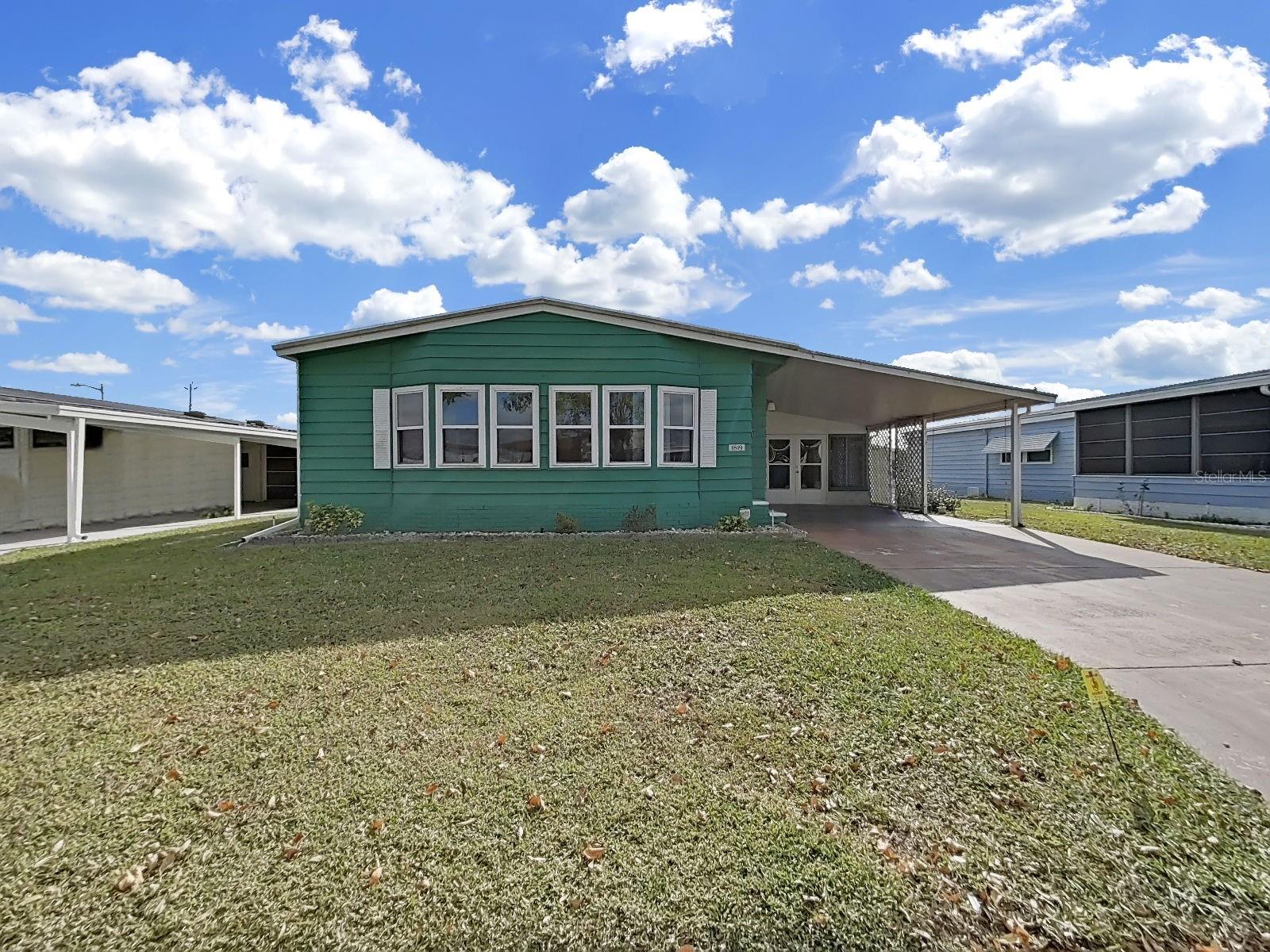 FOXWOOD LAKE ESTATES - Residential