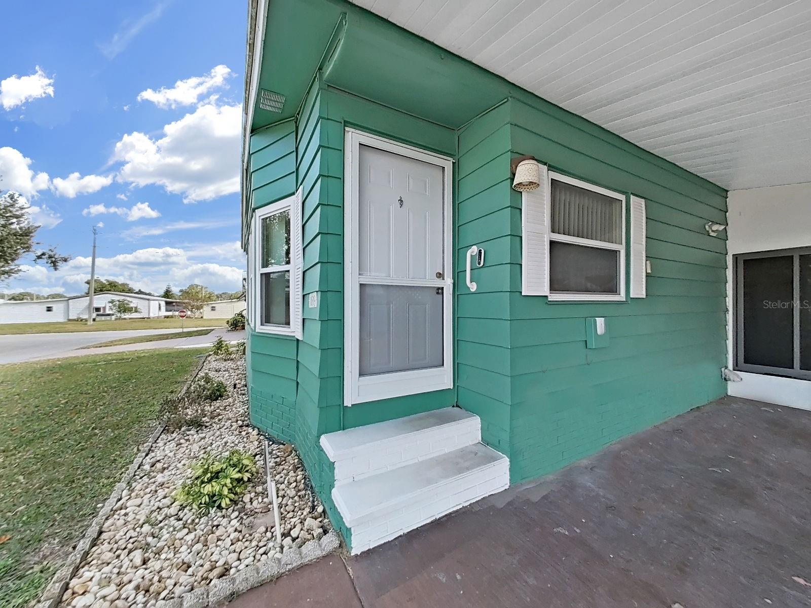 FOXWOOD LAKE ESTATES - Residential