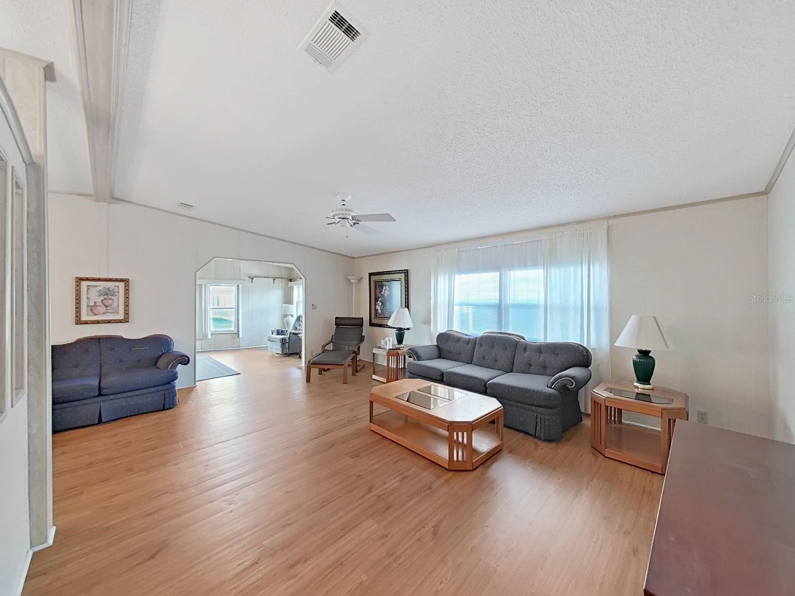 FOXWOOD LAKE ESTATES - Residential