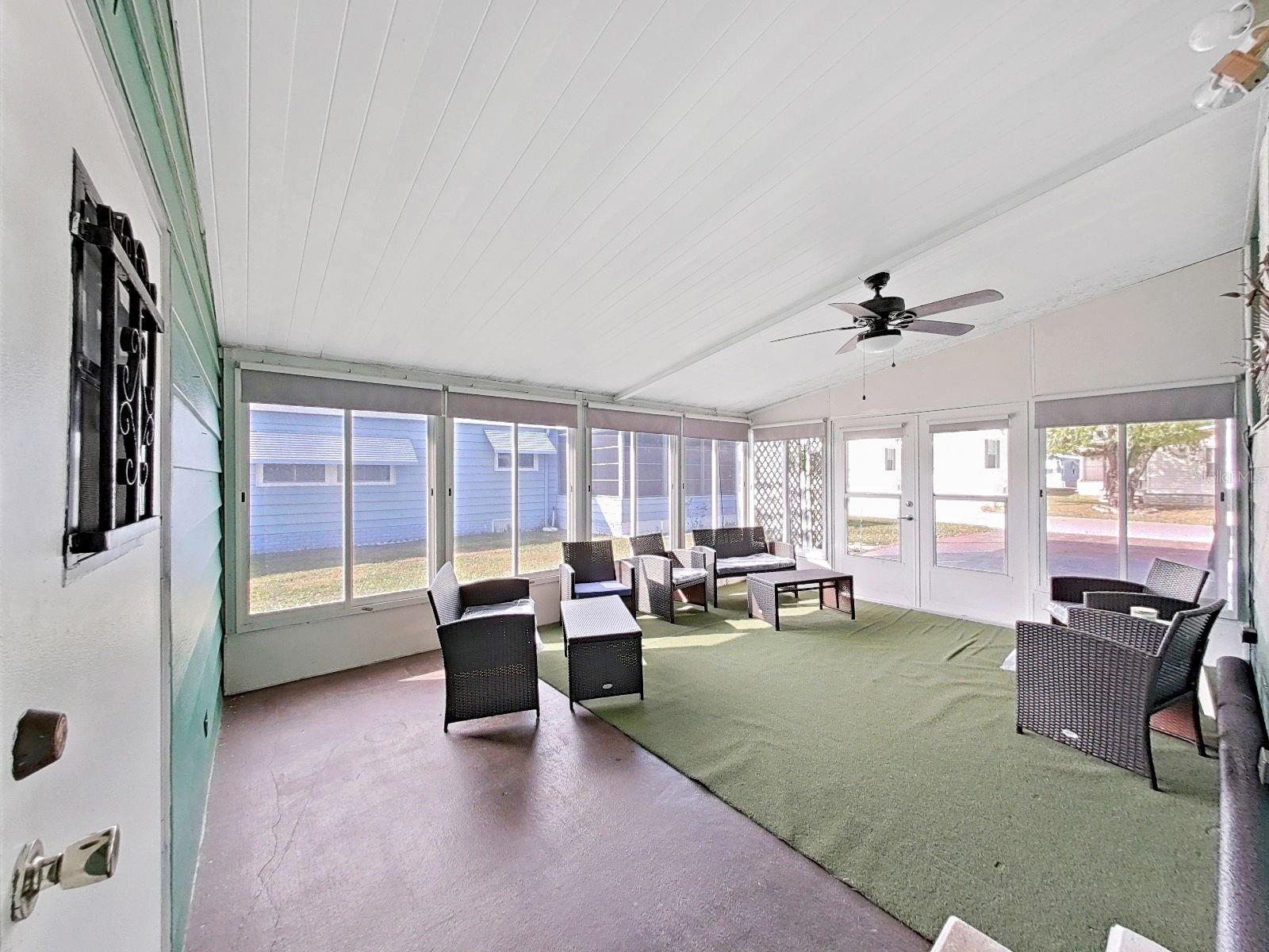 FOXWOOD LAKE ESTATES - Residential