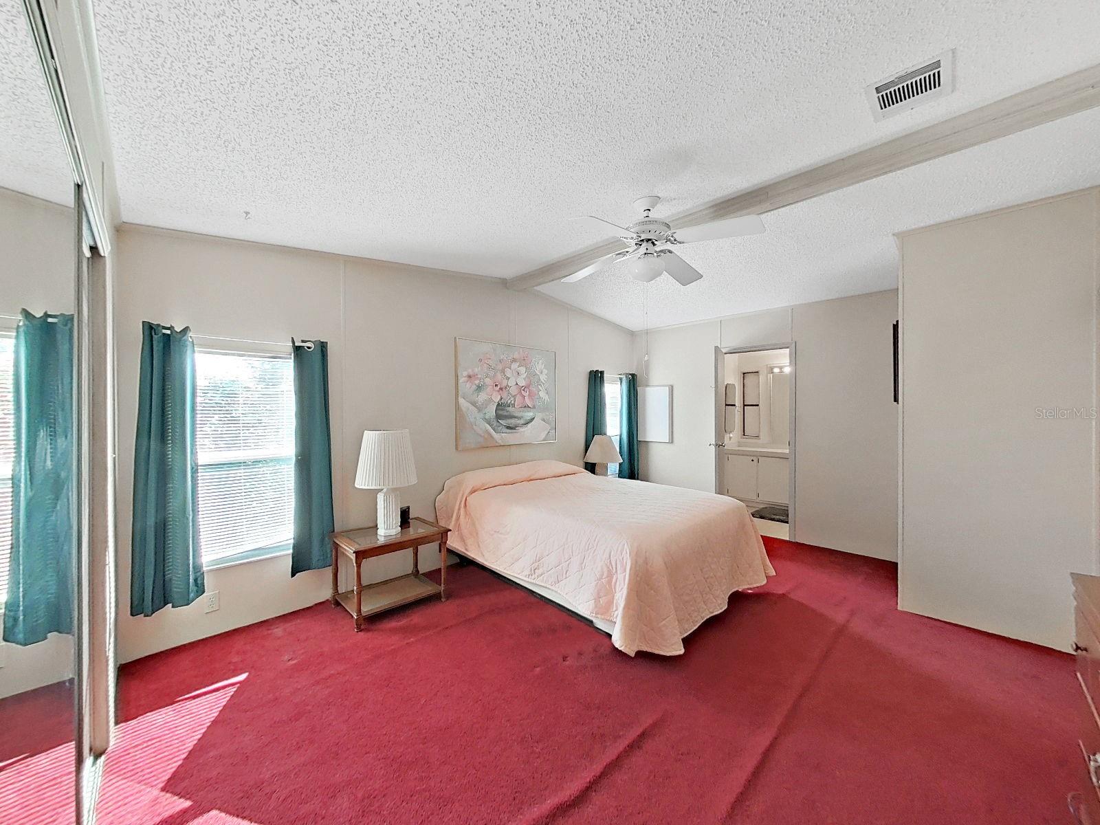 FOXWOOD LAKE ESTATES - Residential