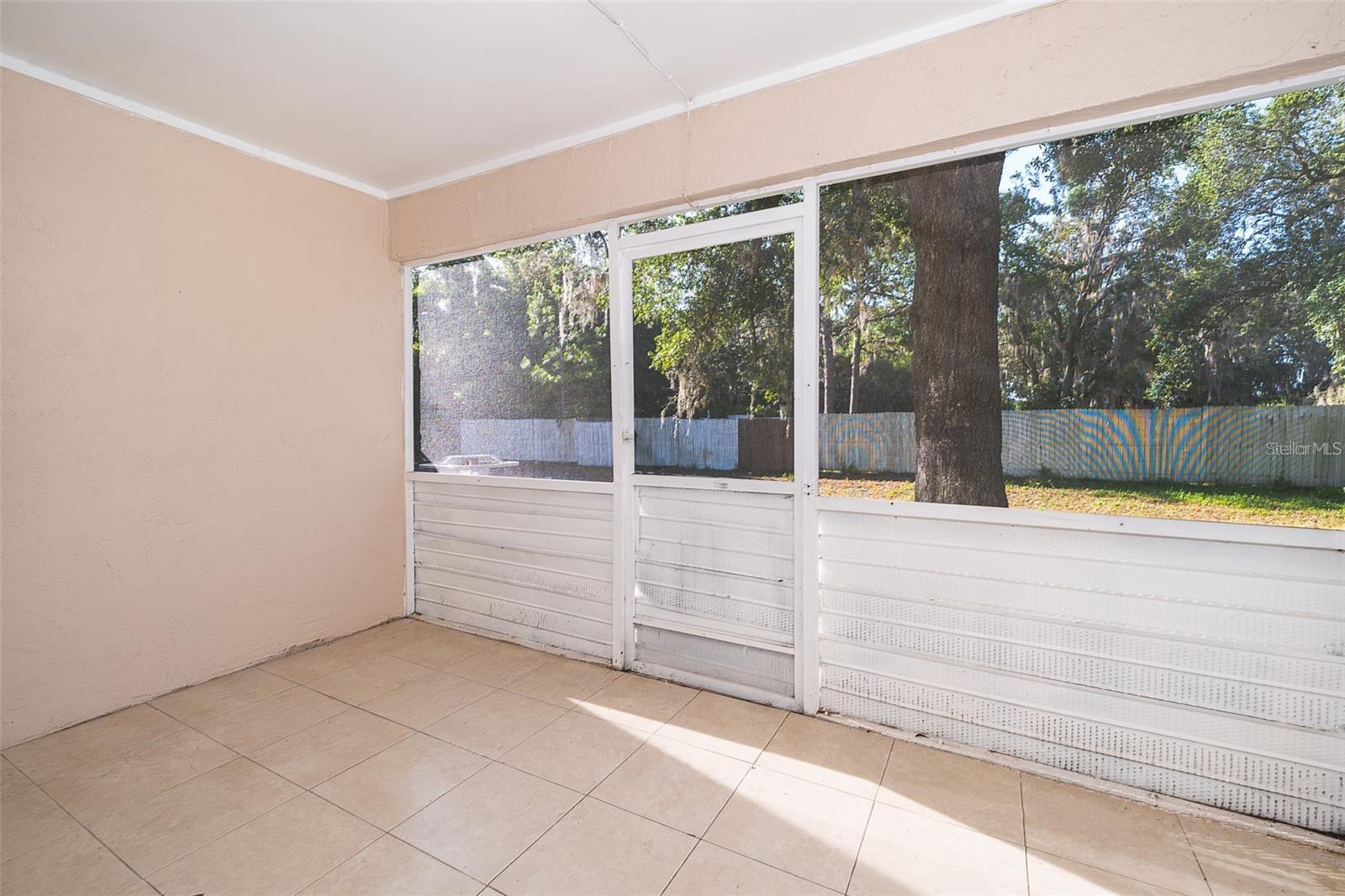 POINCIANA VILLAS - Residential Lease