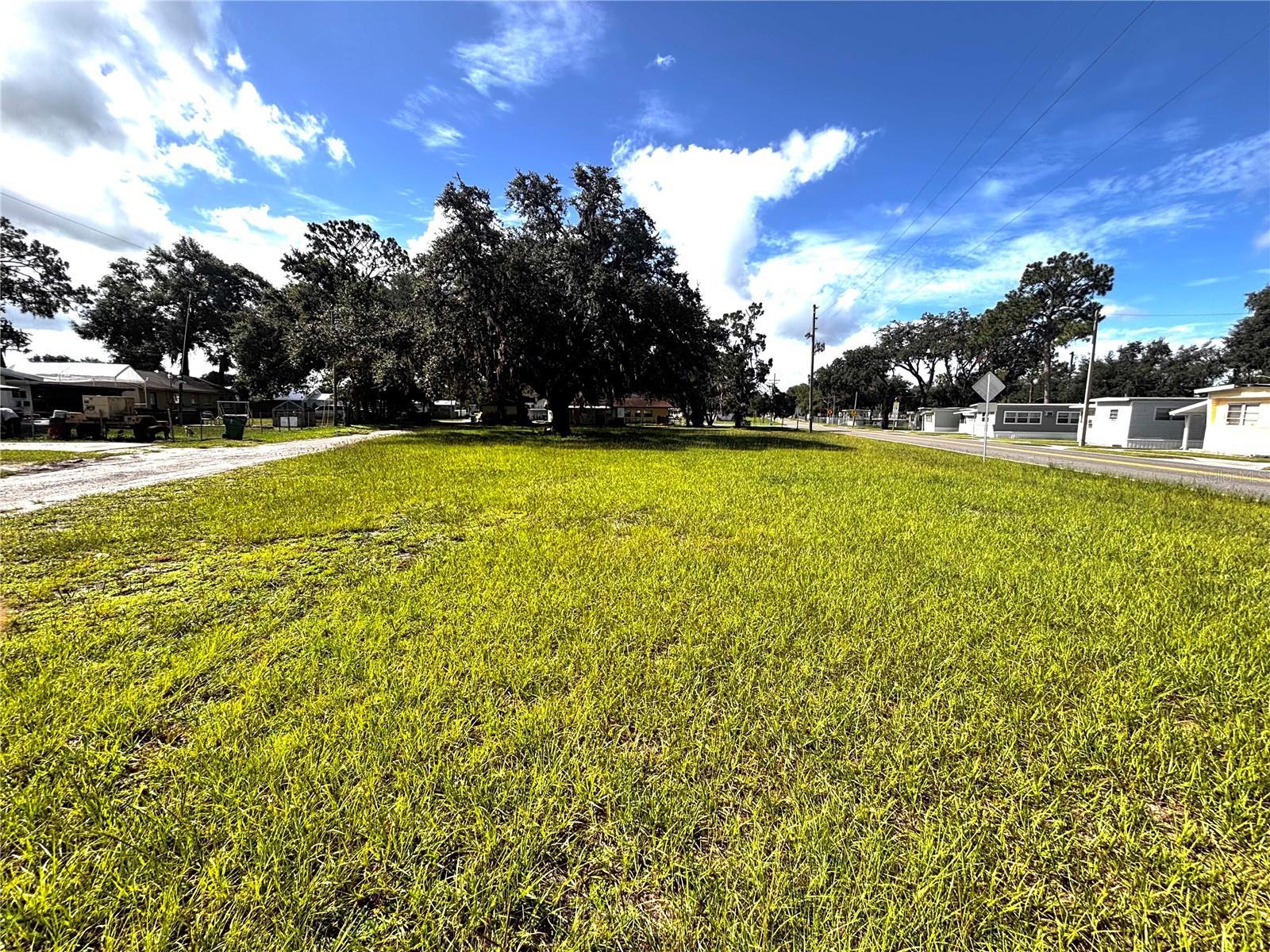 CITY ZEPHYRHILLS - Land