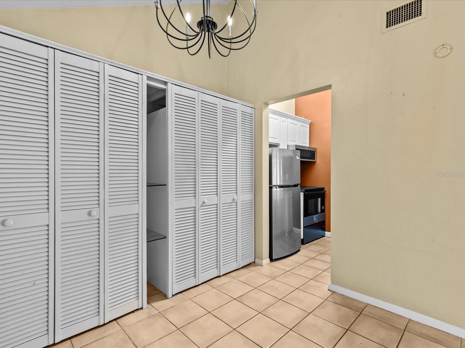 BEACON WOODS VILLAGE - Residential