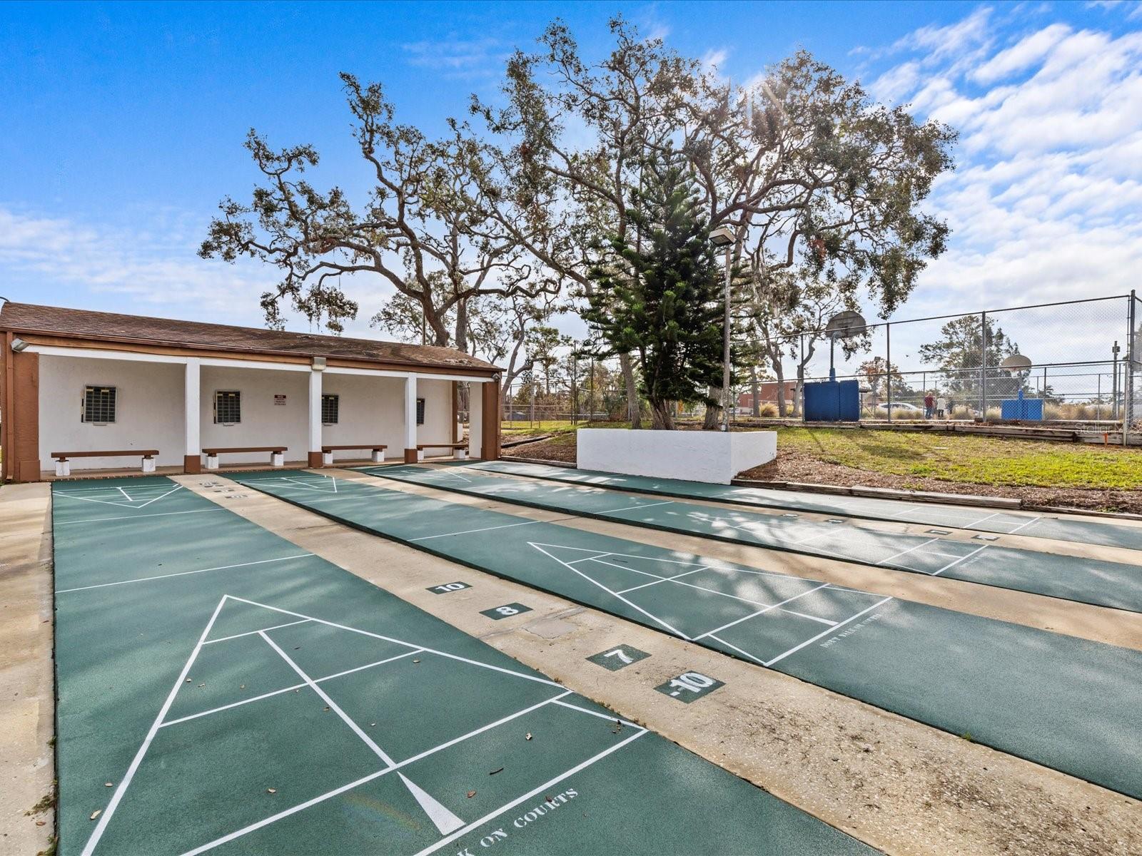 BEACON WOODS VILLAGE - Residential