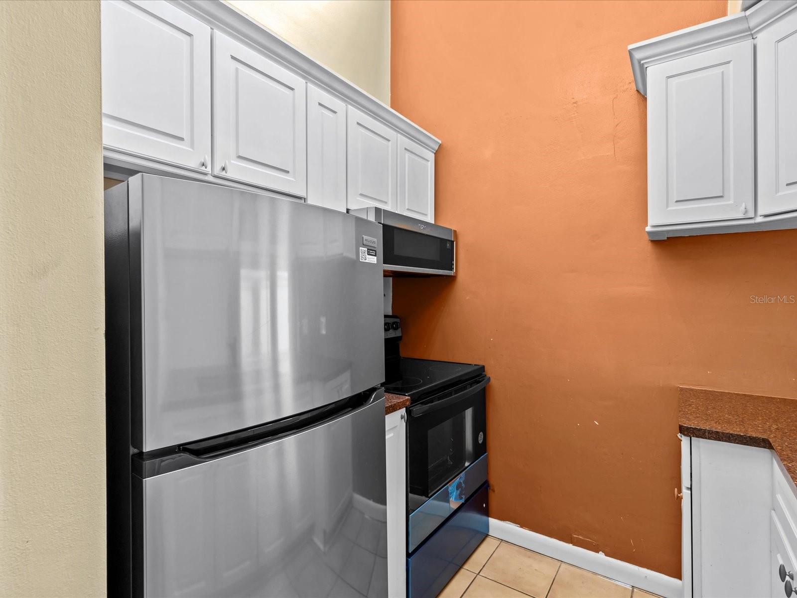 BEACON WOODS VILLAGE - Residential