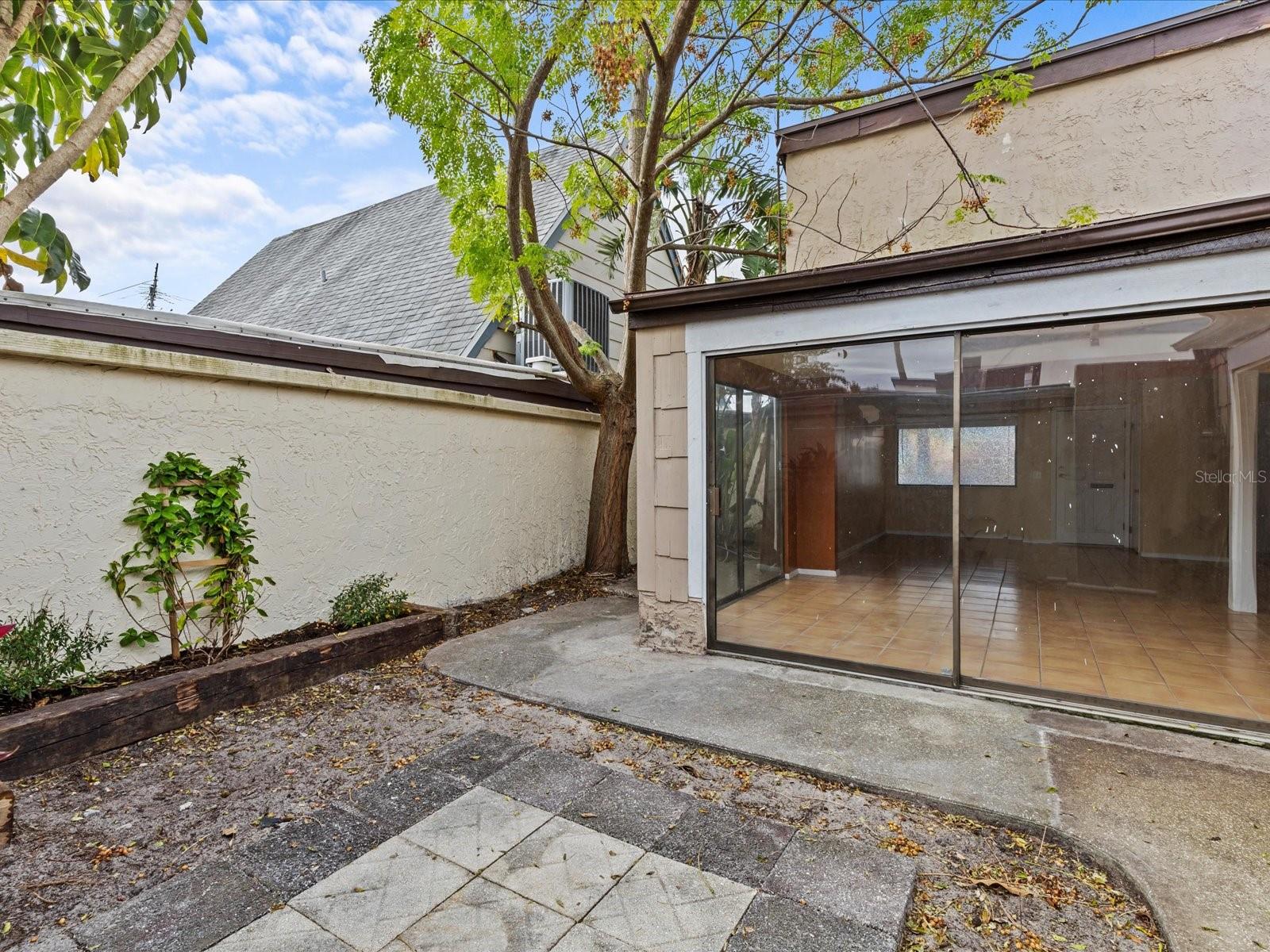 BEACON WOODS VILLAGE - Residential