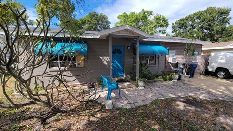 Photo of 5718 15th Street W, Bradenton, FL 34207 (MLS # A4670804)