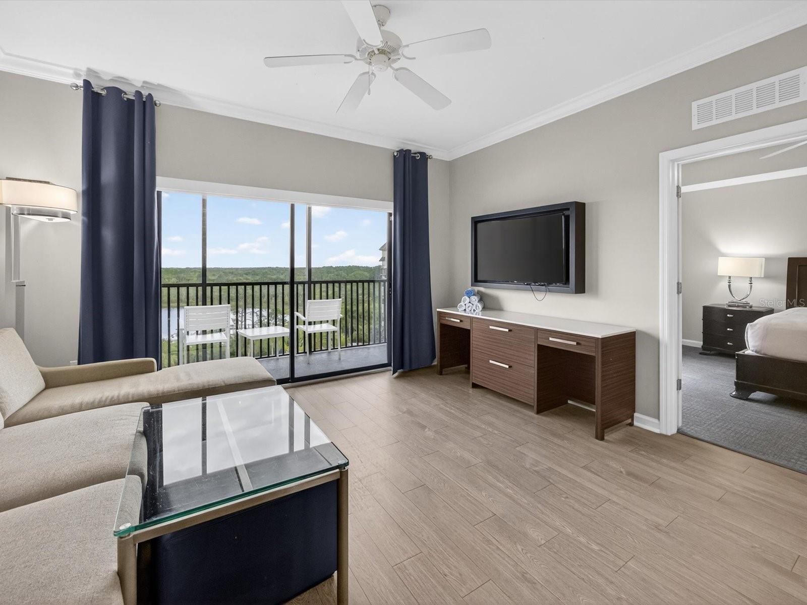 14501 GROVE RESORT AVENUE 1721