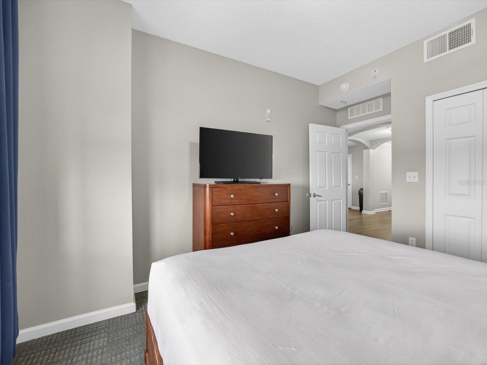 GROVE RESORT AND SPA HOTEL CONDOMINIUM - Residential