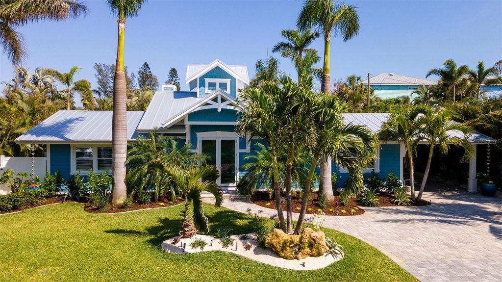 Photo of 403 75th Street, Holmes Beach, FL 34217 (MLS # A4650766)