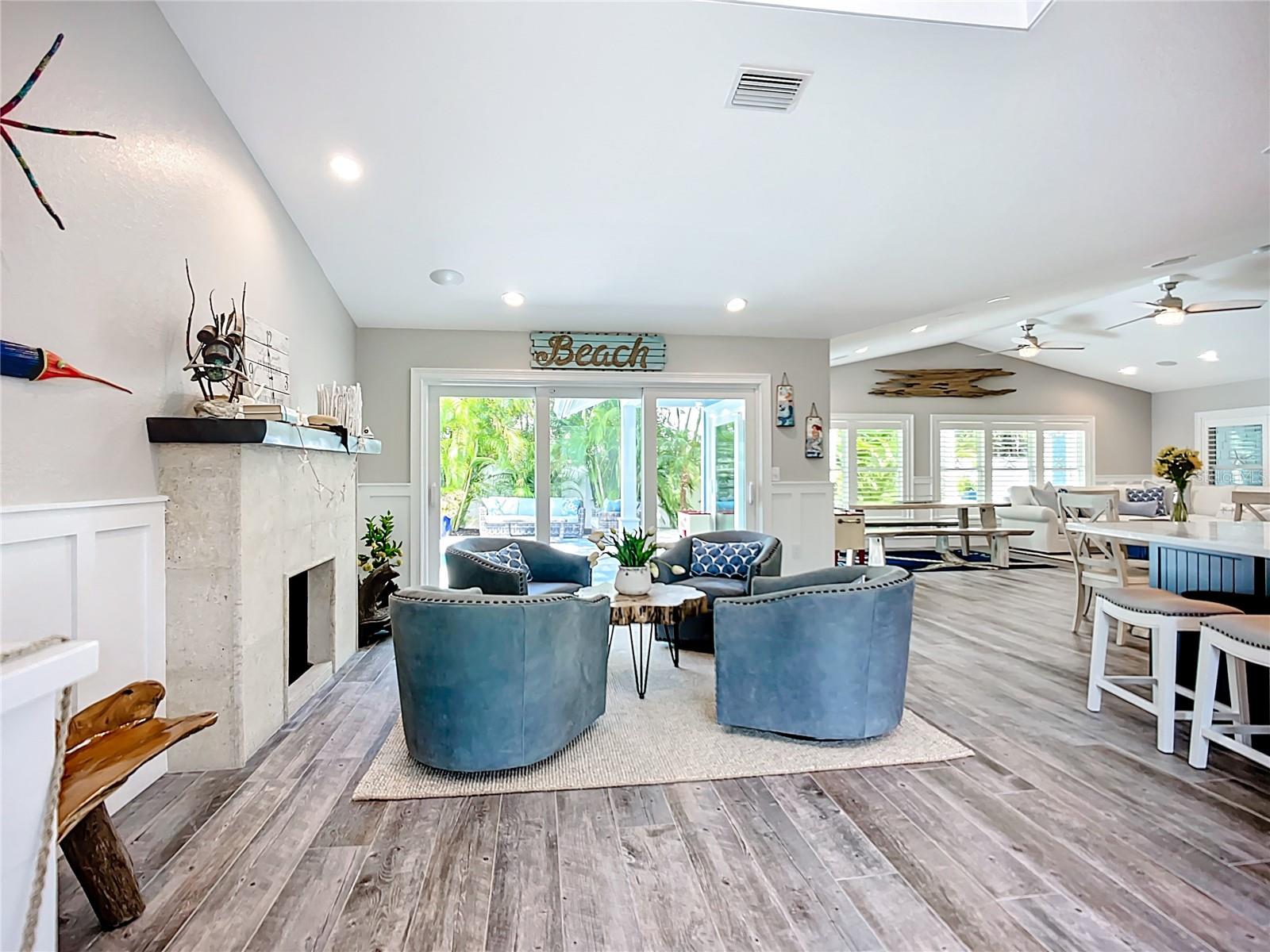BAY PALMS ADD FOURTH UNIT - Residential