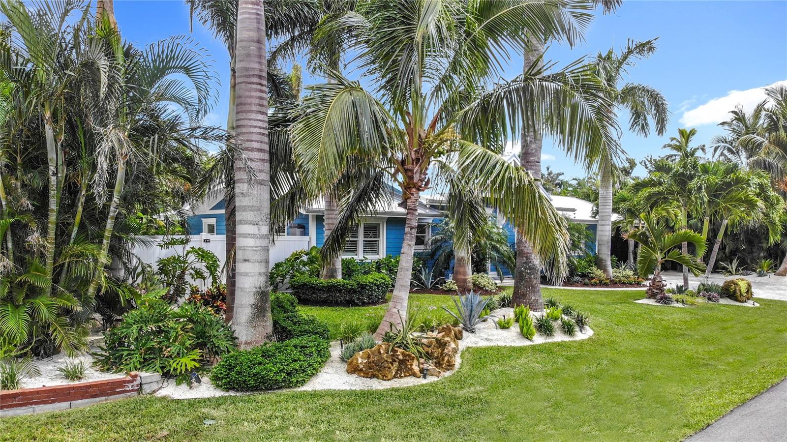BAY PALMS ADD FOURTH UNIT - Residential