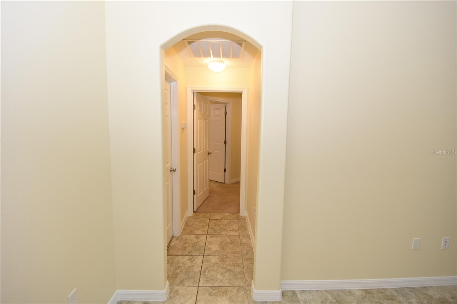 PINE GROVE - Residential Lease