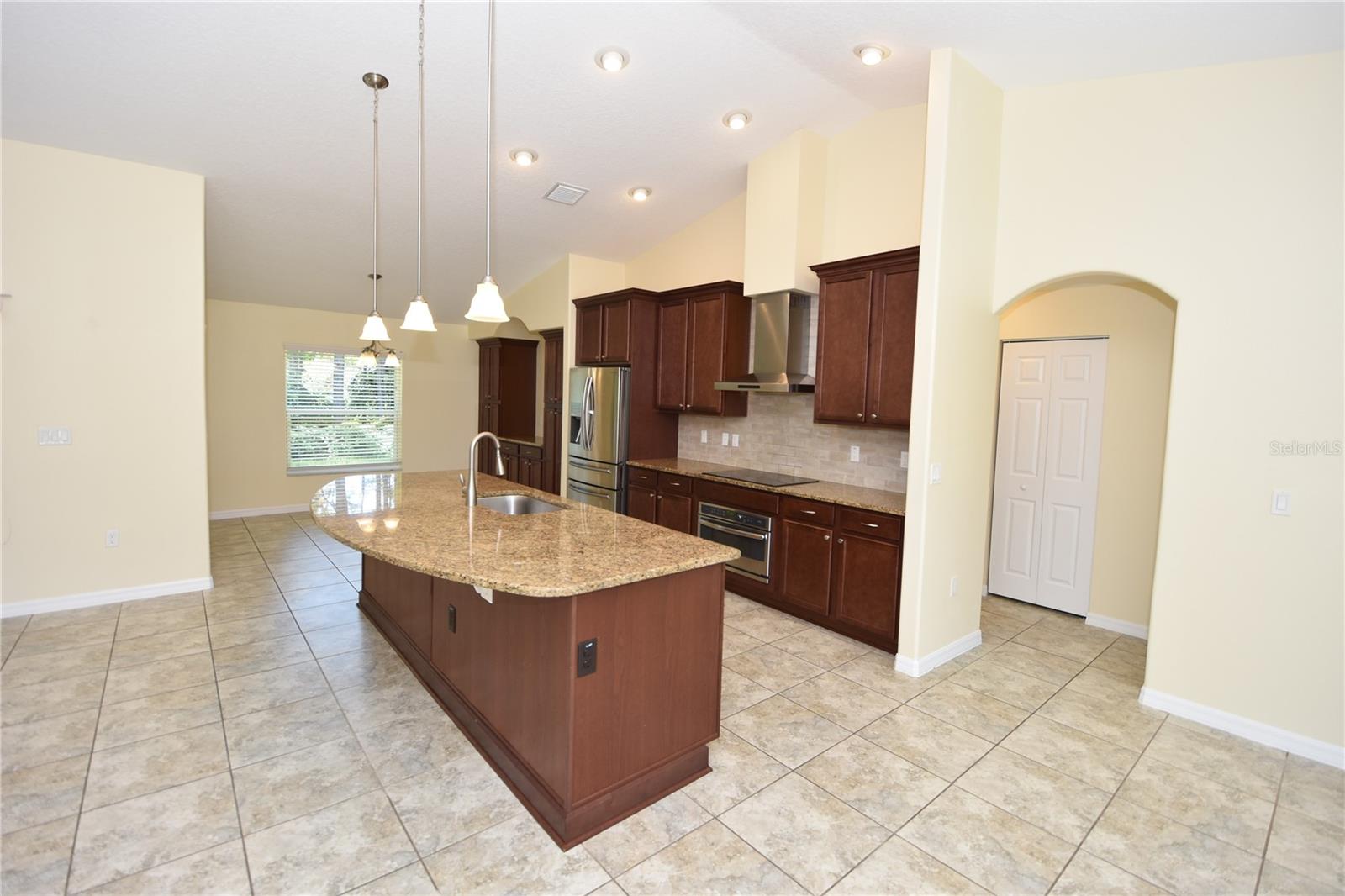 PINE GROVE - Residential Lease