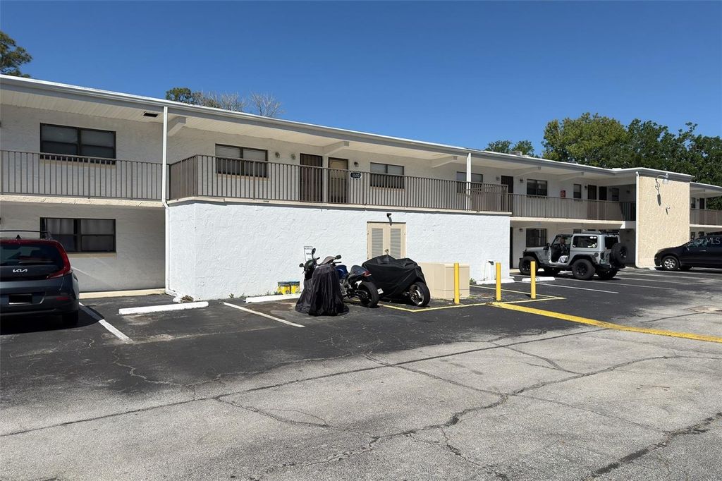 Photo of 1500 Virginia Avenue #209, Daytona Beach, FL 32114 (MLS # O6400509)