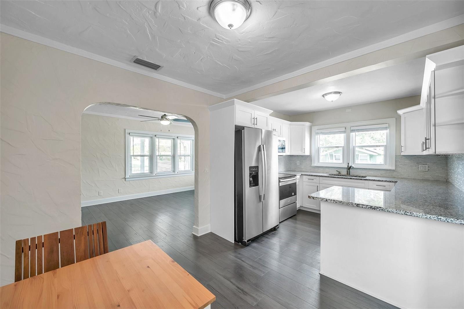 FRANCELLA PARK - Residential Lease