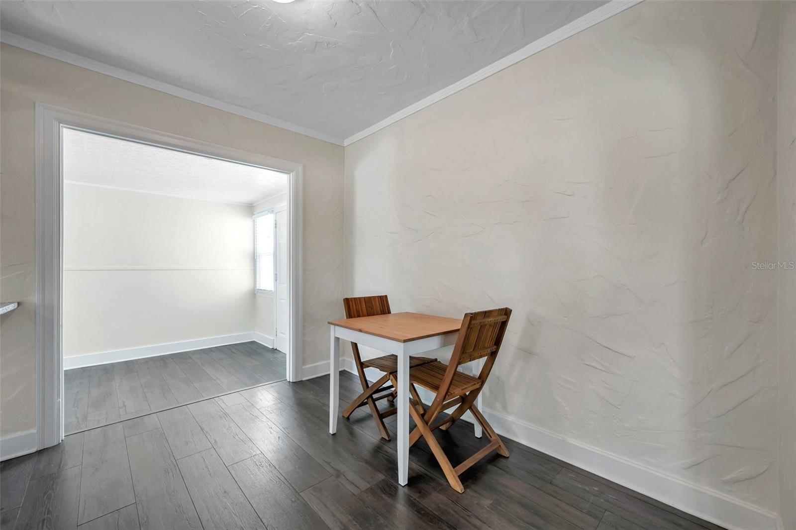 FRANCELLA PARK - Residential Lease