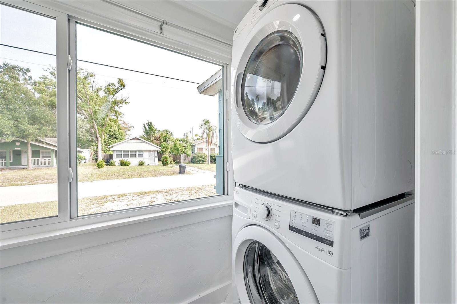 FRANCELLA PARK - Residential Lease