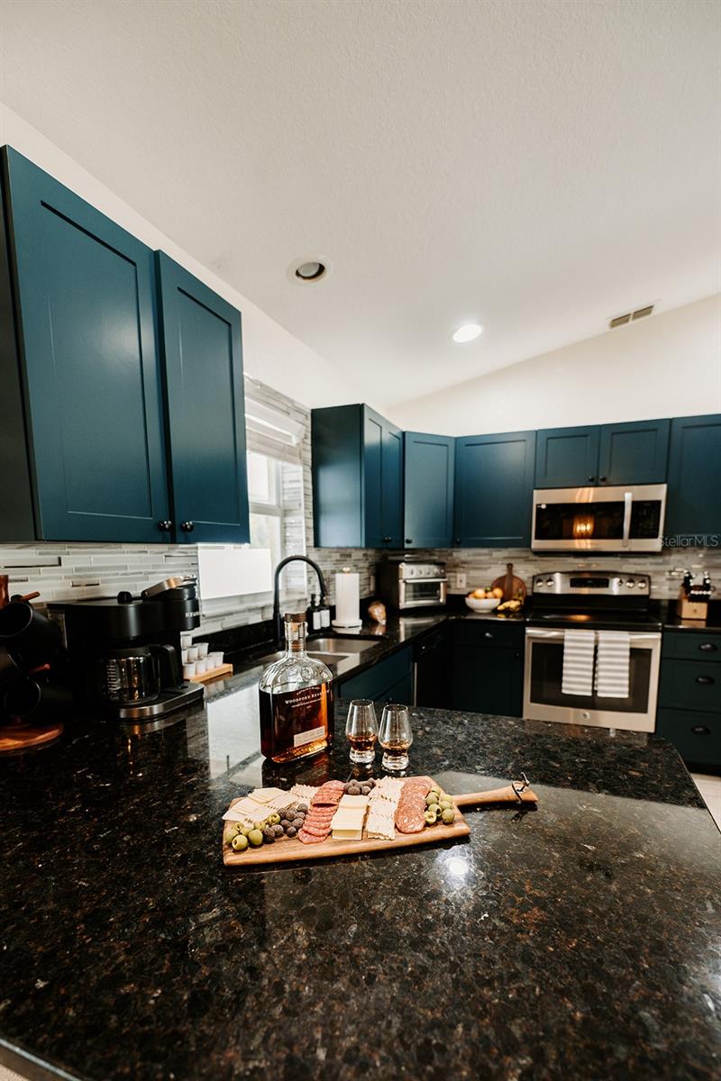 HIGH POINT - Residential