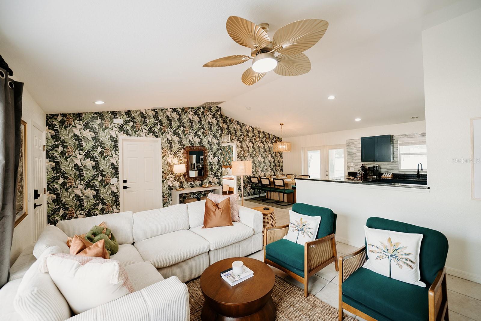 HIGH POINT - Residential