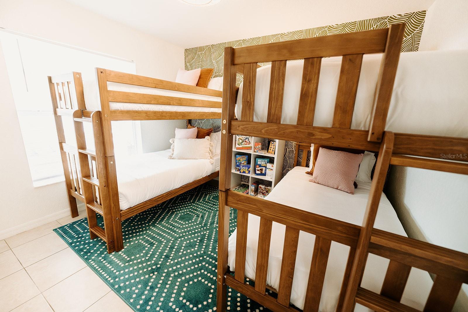 HIGH POINT - Residential