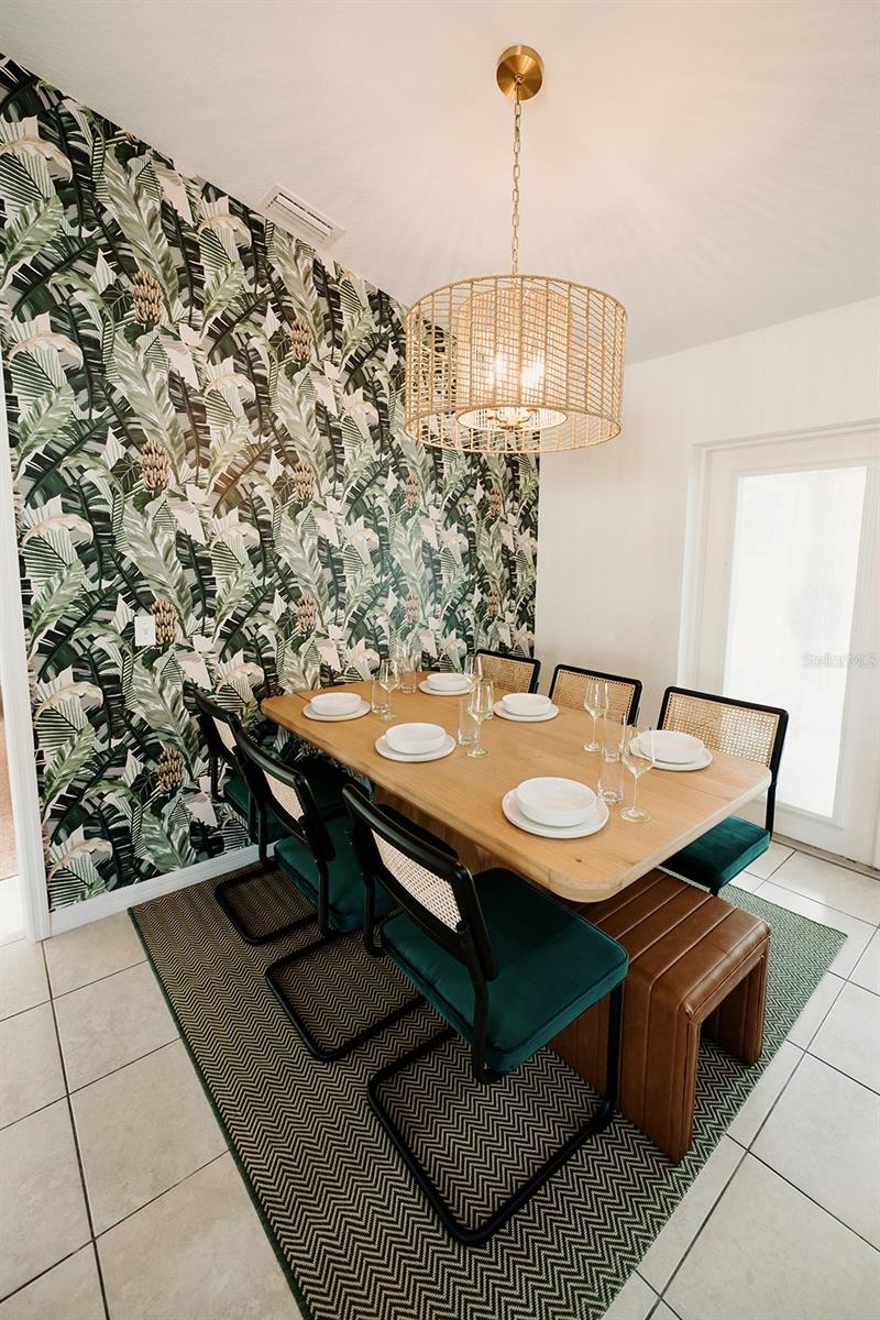 HIGH POINT - Residential