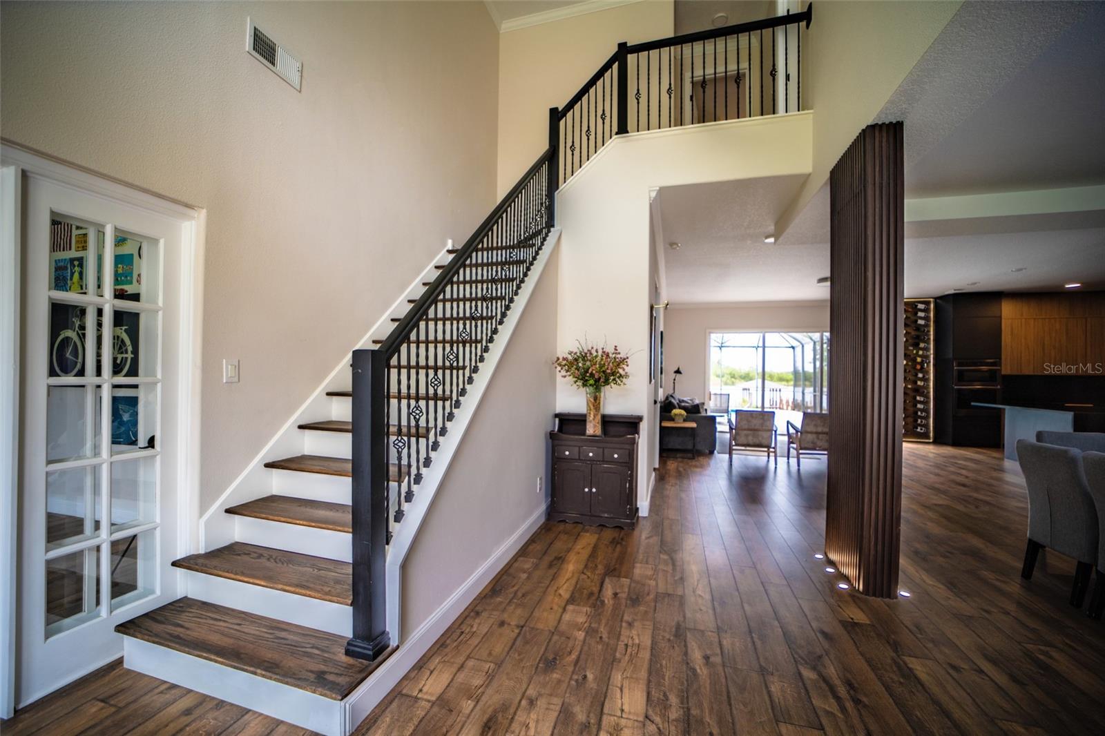 WINDDERMERE POINTE - Residential