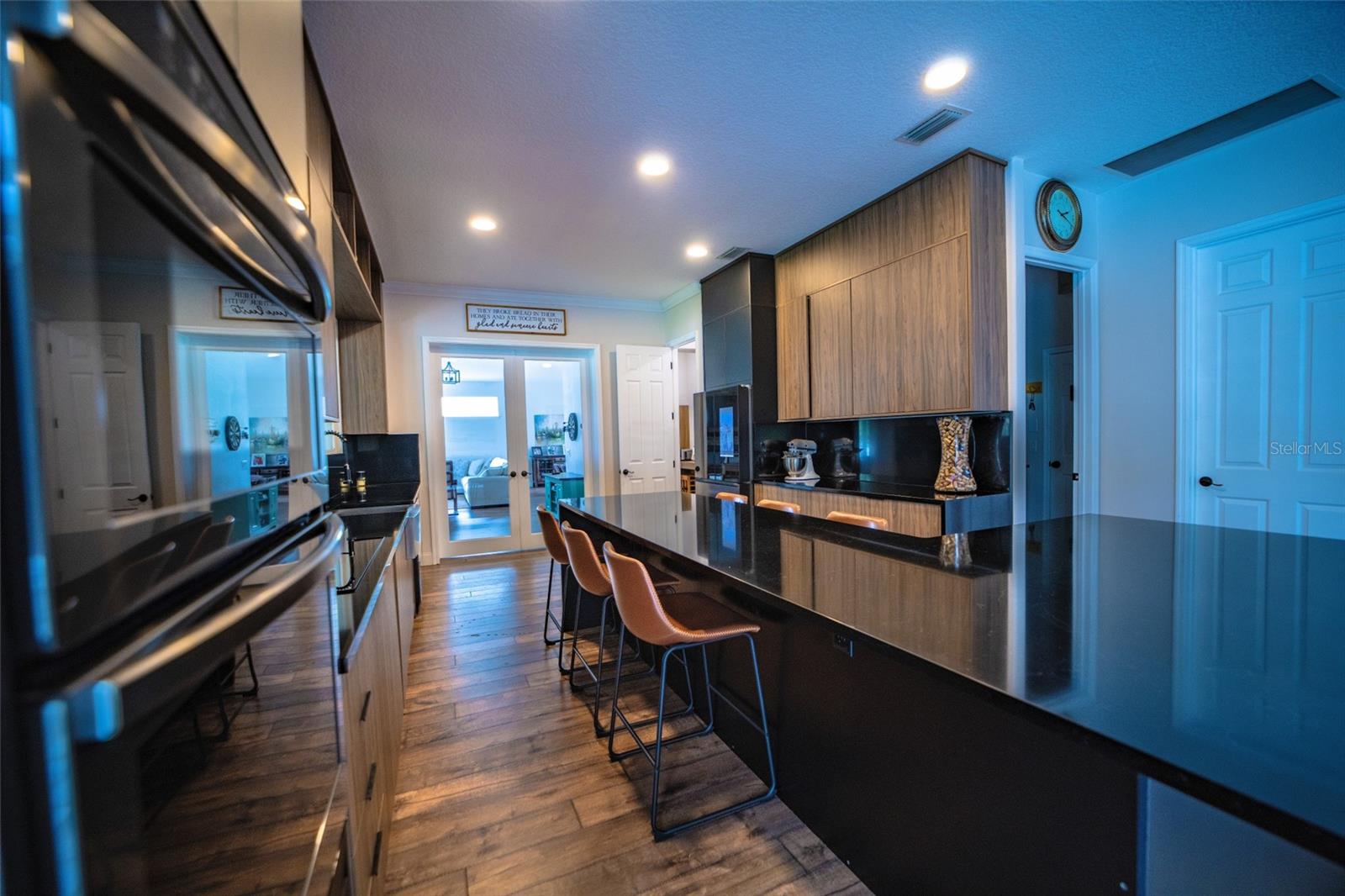 WINDDERMERE POINTE - Residential