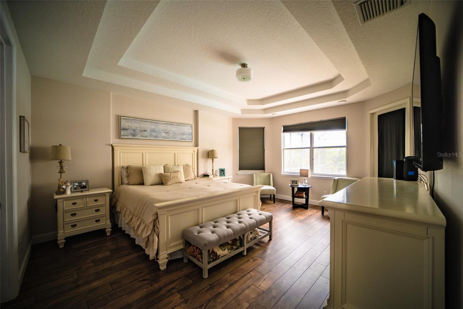 WINDDERMERE POINTE - Residential