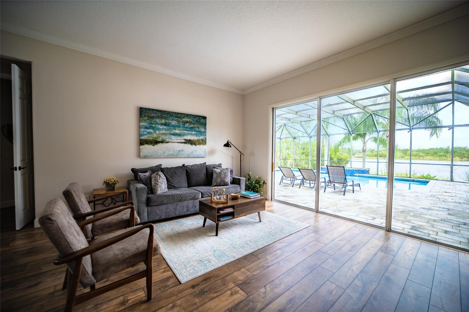 WINDDERMERE POINTE - Residential