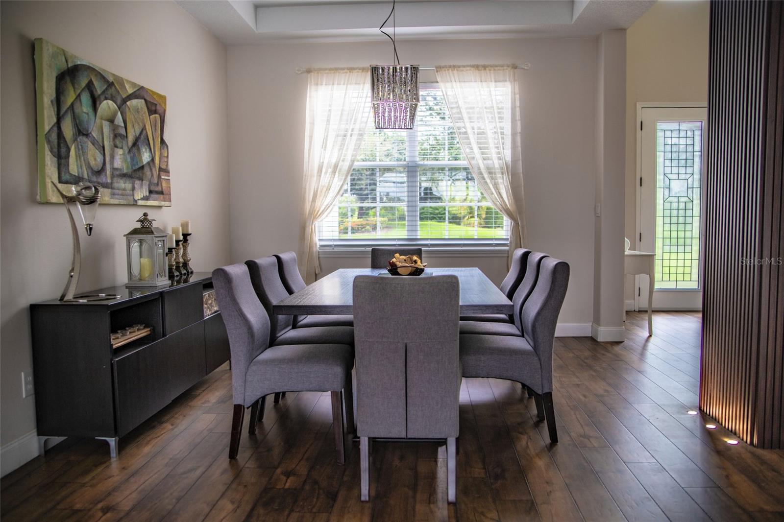 WINDDERMERE POINTE - Residential