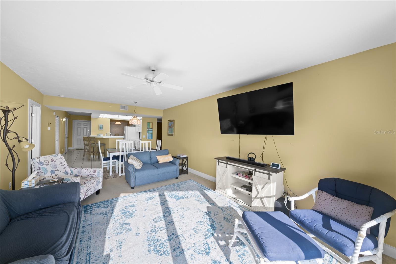 TOWERS AT PONCE INLET TOWER 01 CONDO - Residential