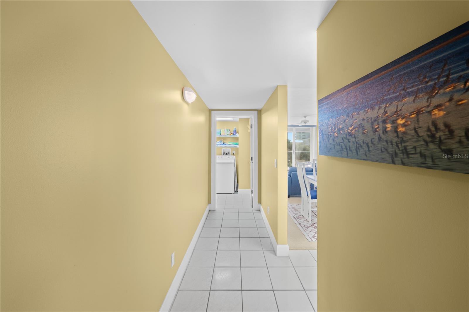 TOWERS AT PONCE INLET TOWER 01 CONDO - Residential