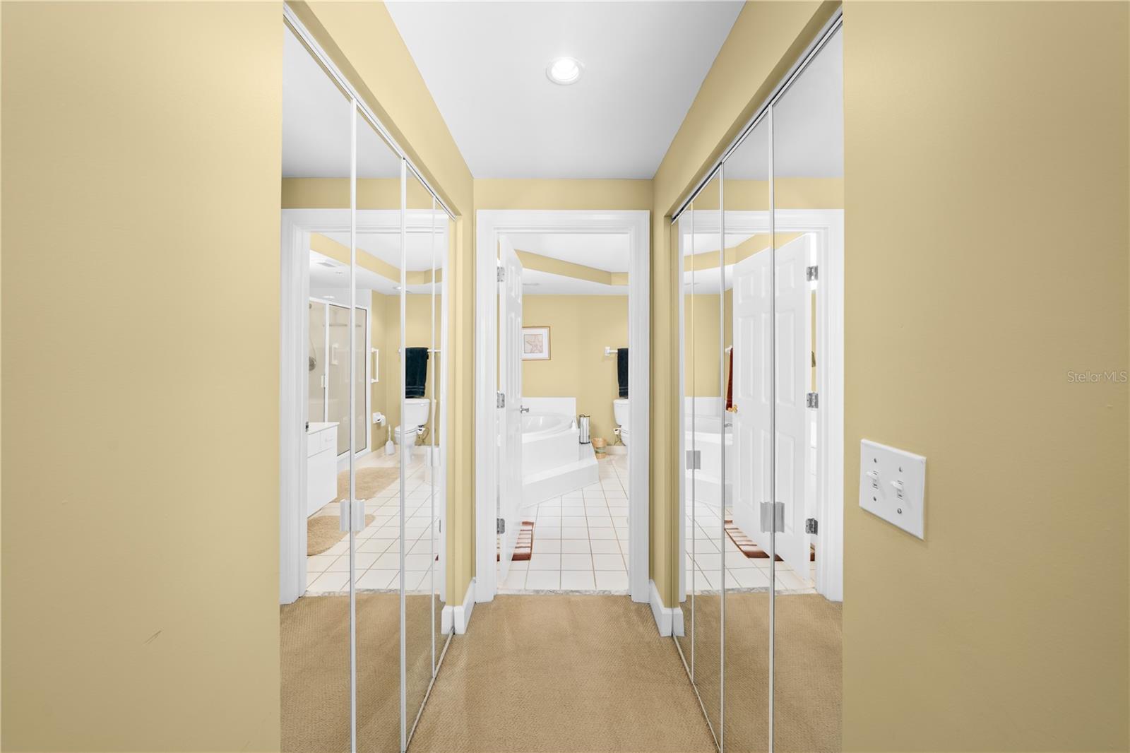 TOWERS AT PONCE INLET TOWER 01 CONDO - Residential