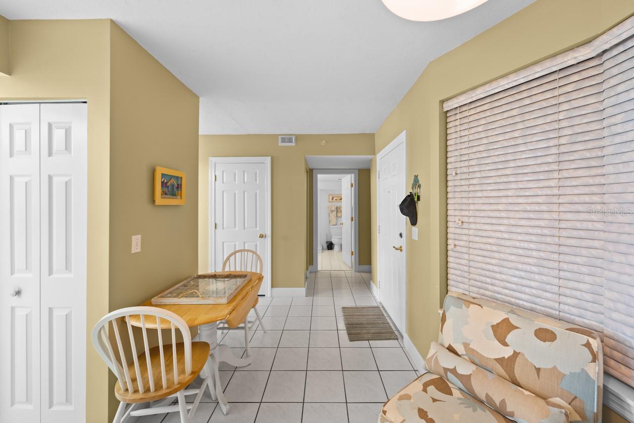 TOWERS AT PONCE INLET TOWER 01 CONDO - Residential