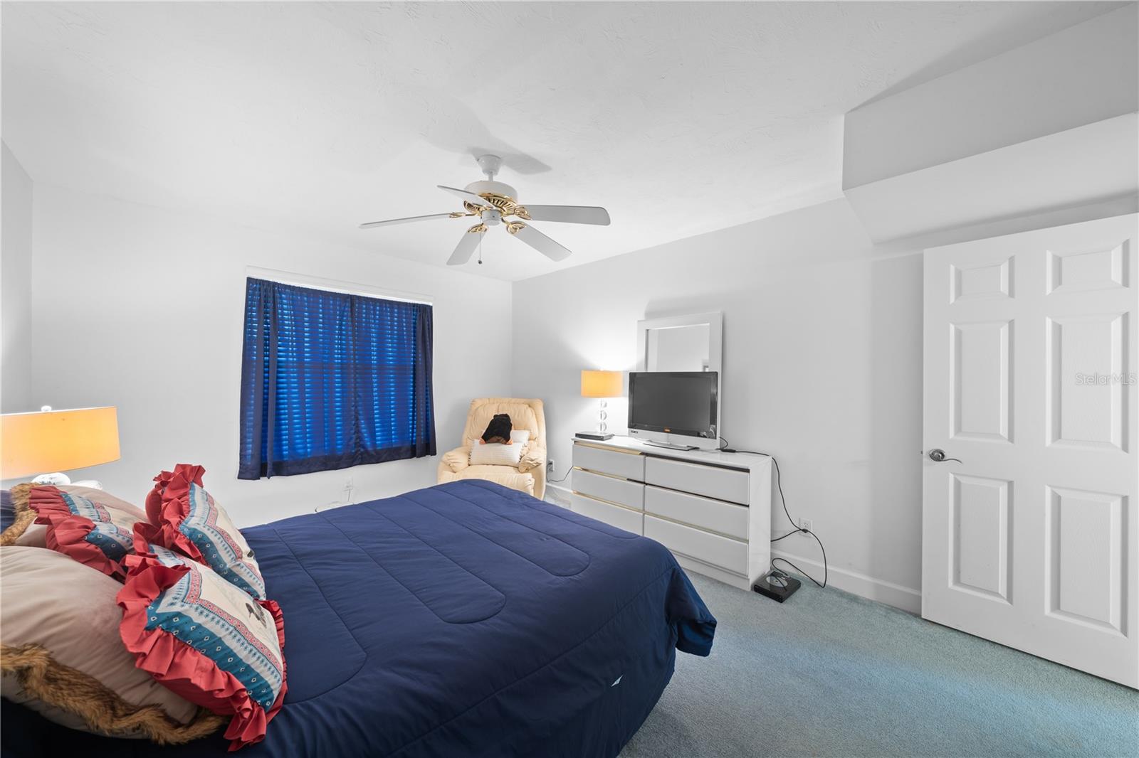 TOWERS AT PONCE INLET TOWER 01 CONDO - Residential