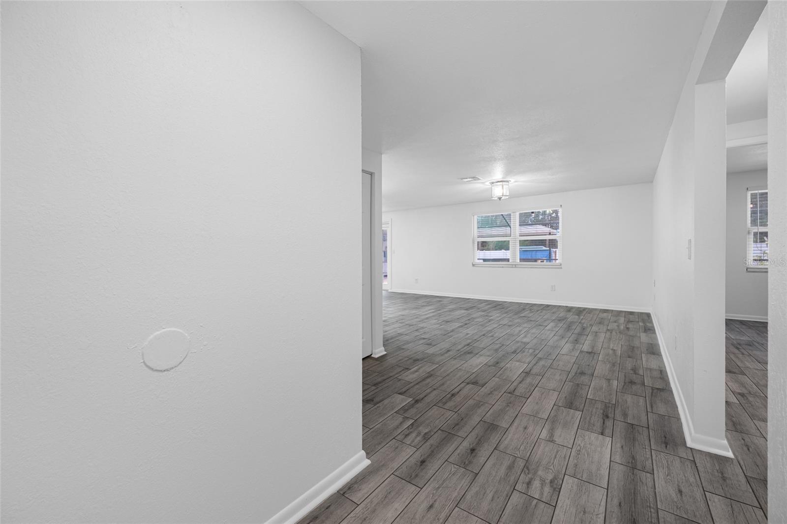 NORTH LAKES SEC B UNIT - Residential