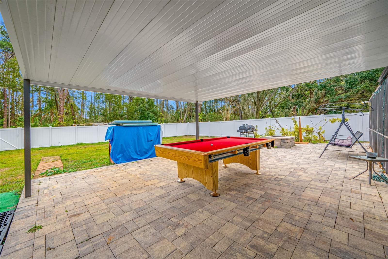 NORTH LAKES SEC B UNIT - Residential