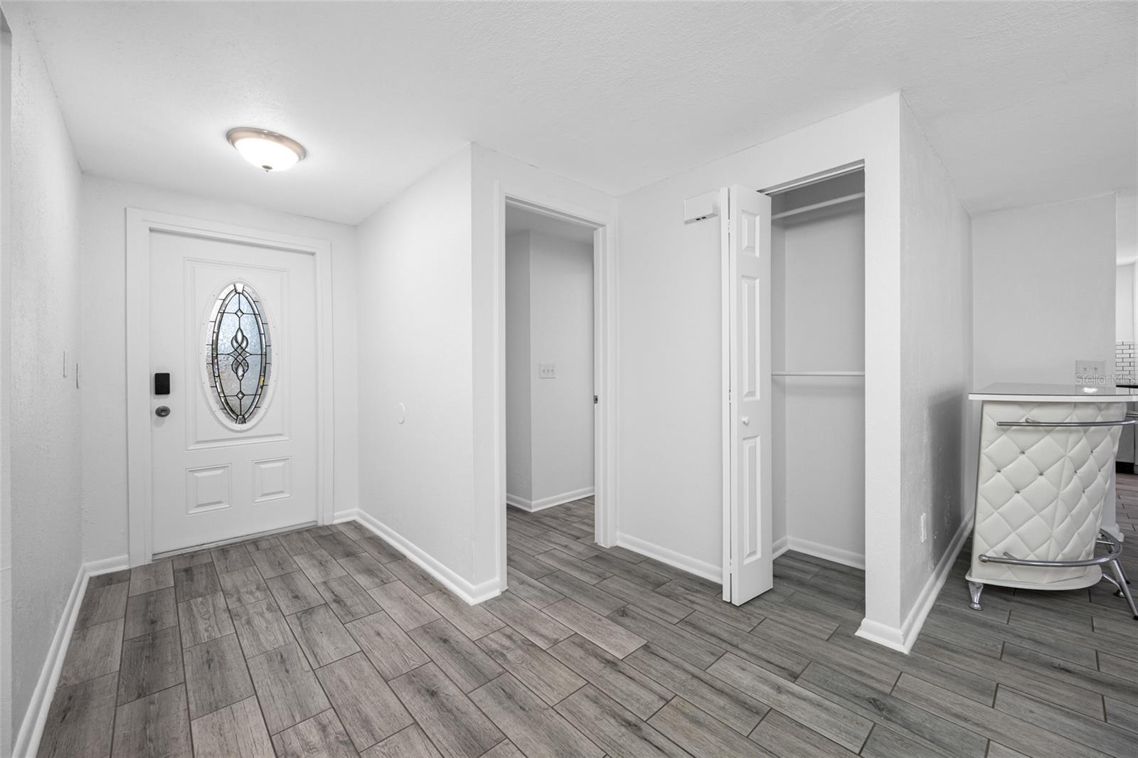 NORTH LAKES SEC B UNIT - Residential