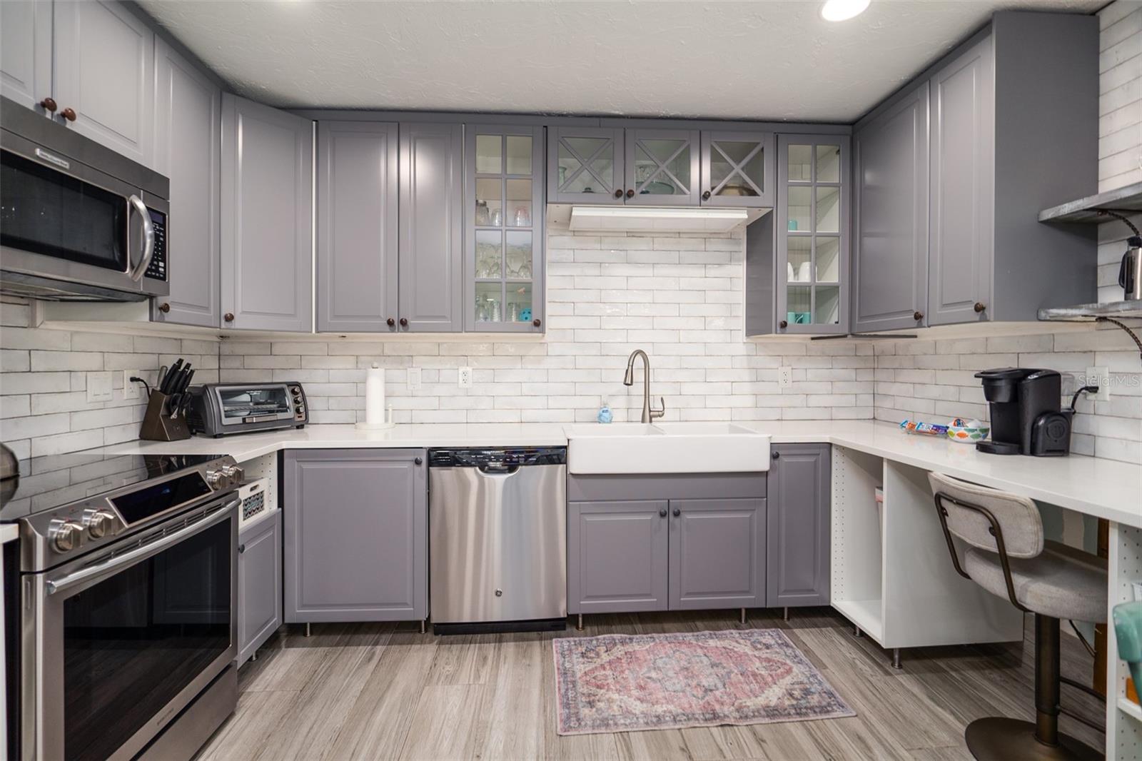4524 106TH STREET W