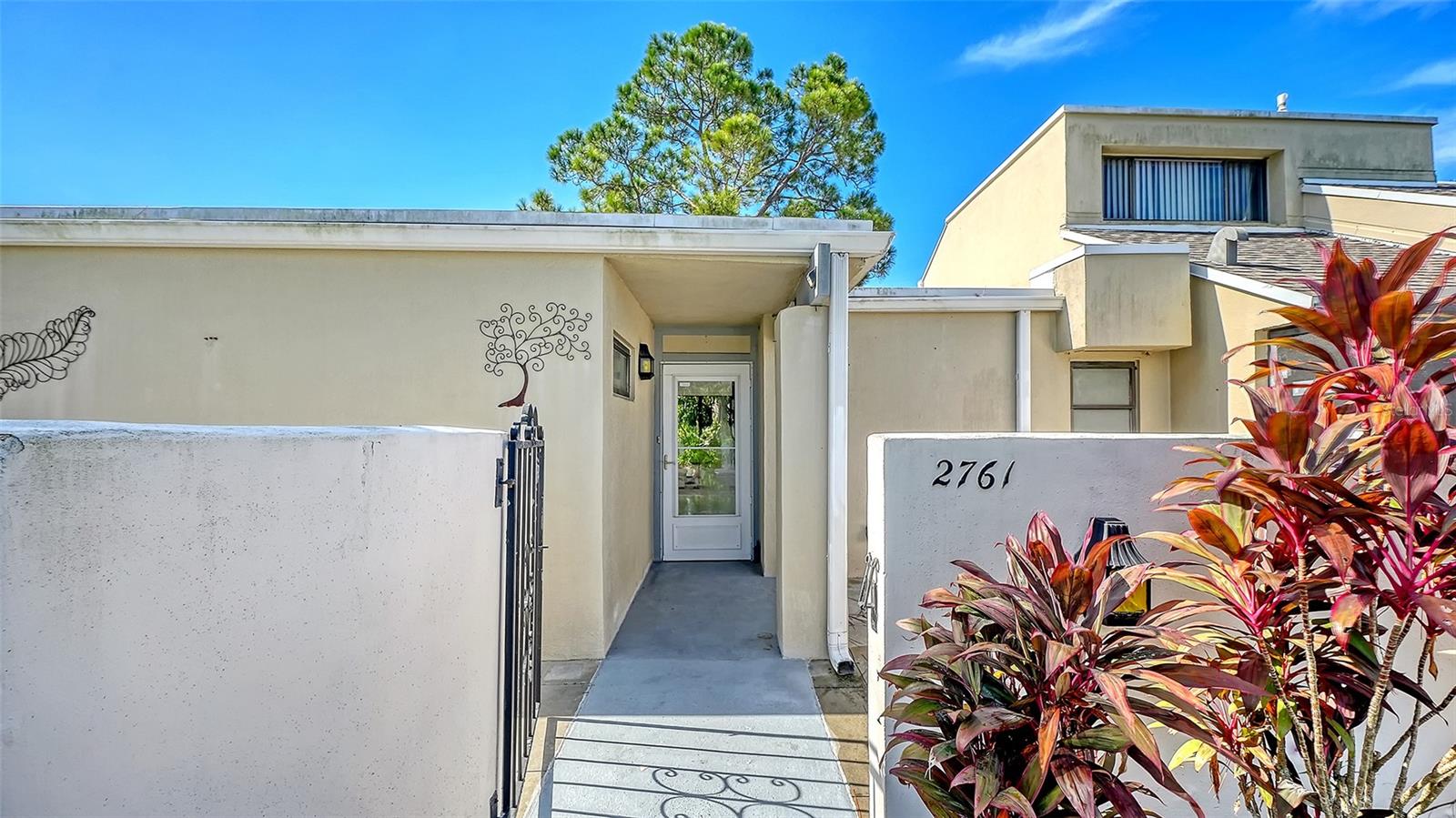 2761 HORSESHOE COURT Q4
