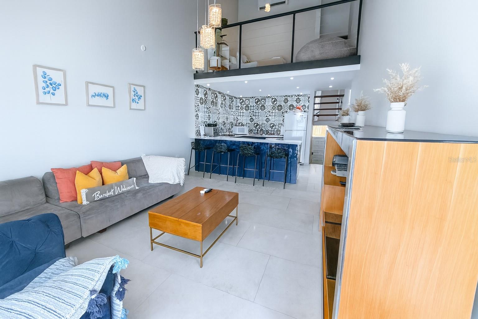 BEACH VILLAGE, PALMAS DEL MAR - Residential